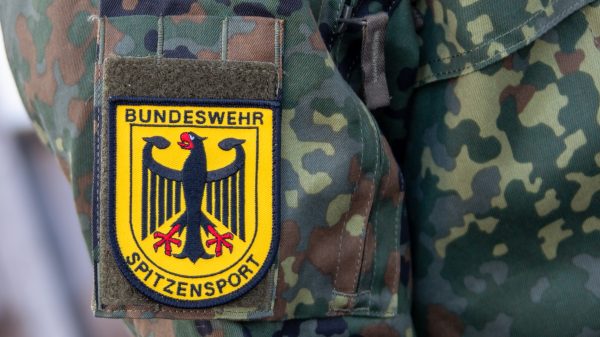 Nahaufnahme vom Patch Bundeswehr Spitzensport eines Soldaten