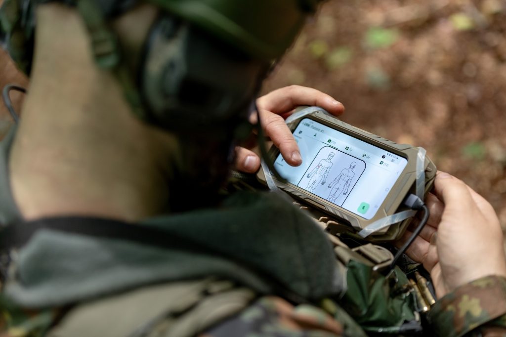 chain of Survival: The spoken information is automatically transferred to standard medical documentation. Photo: German Armed Forces / Patrick Grüterich