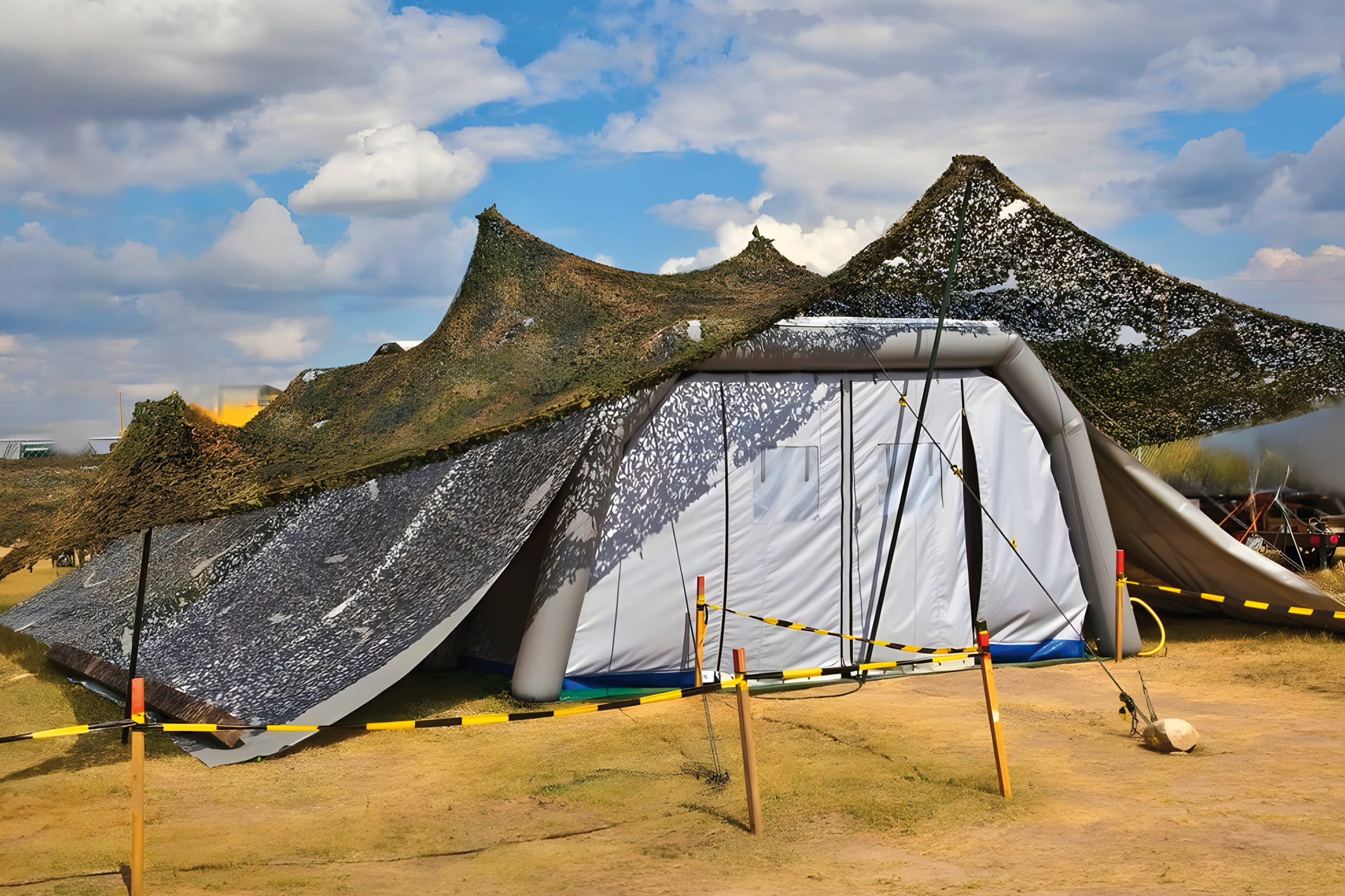 biologische Luftgestütztes Laborzelt eines RDOIT des IMB im Einsatz.