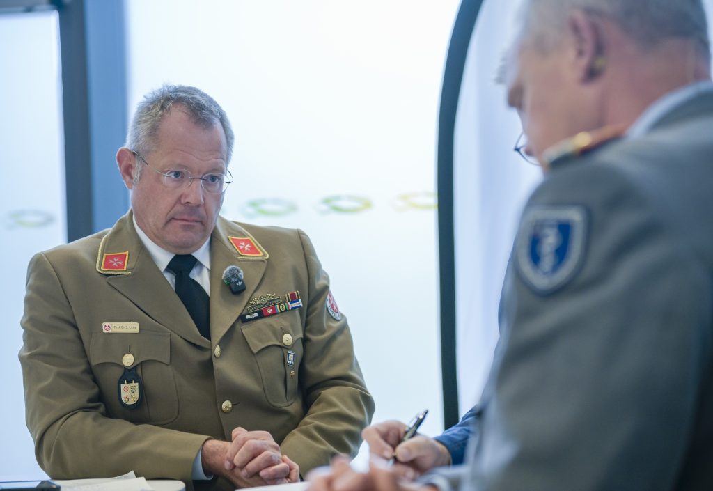 "Wir sind in der DNA so dicht beisammen" Eindrücke des Cp-Sympoisum 2025 am 15.10.2025 und 16.10.2025 in Erfurt im Steigerwaldstadion.