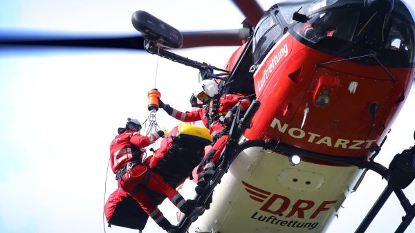 The crew of the Christoph 100 rescue helicopter practises winch training in flight once a year.