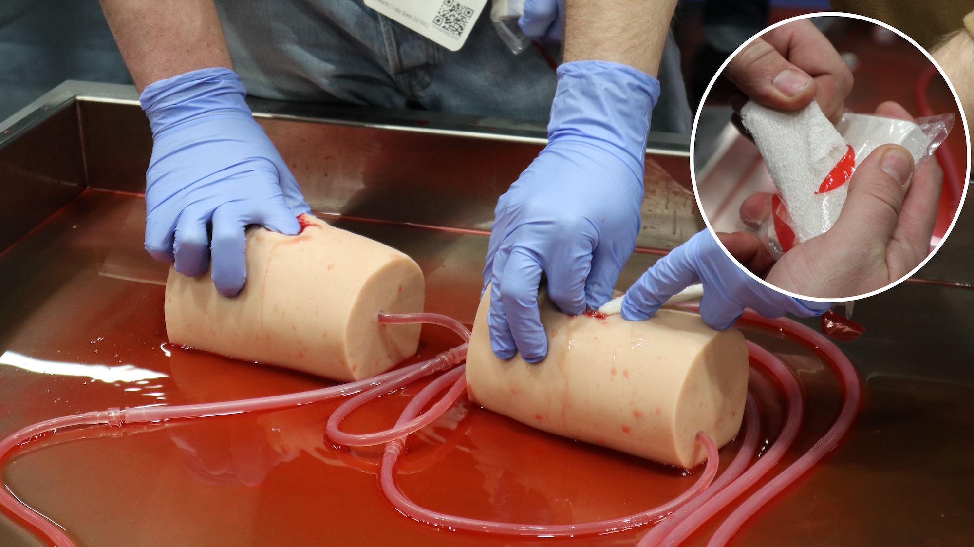 Auf der Enforce Tac 2026 konnten Fachbesucher am Stand von Meier Medizintechnik selbst Hand anlegen.