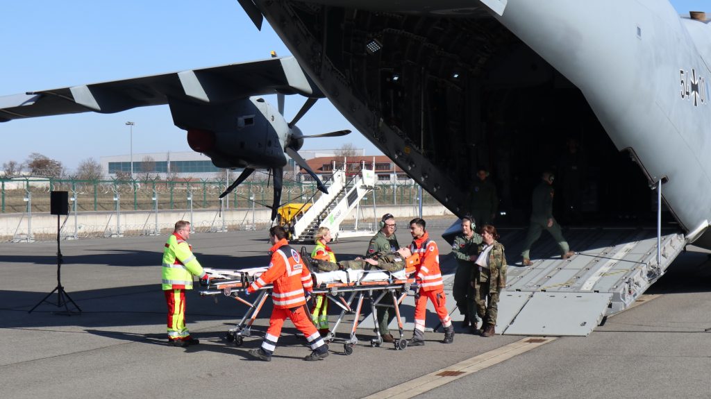 Zivil-militärische Zusammenarbeit bei der Medic Quadriga 2026 in Berlin.