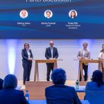 Weiterbildung im Rahmen des ersten Ivoclar Media Connect (v.l.n.r.): Martina Jakob (Director Marketing Communications), Markus Heinz (CEO), Martin Frontull (CMO), Pooja Nair (Head of Global Academy).
