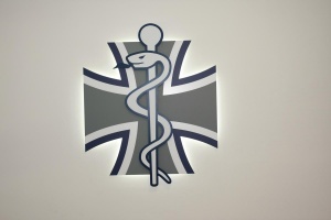 Abb. 4 Das Wappen des Sanitätsdienstes der Bundeswehr. Foto SanAkBw.