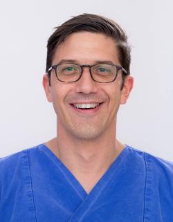Dr. med. dent. Steffen Biebl